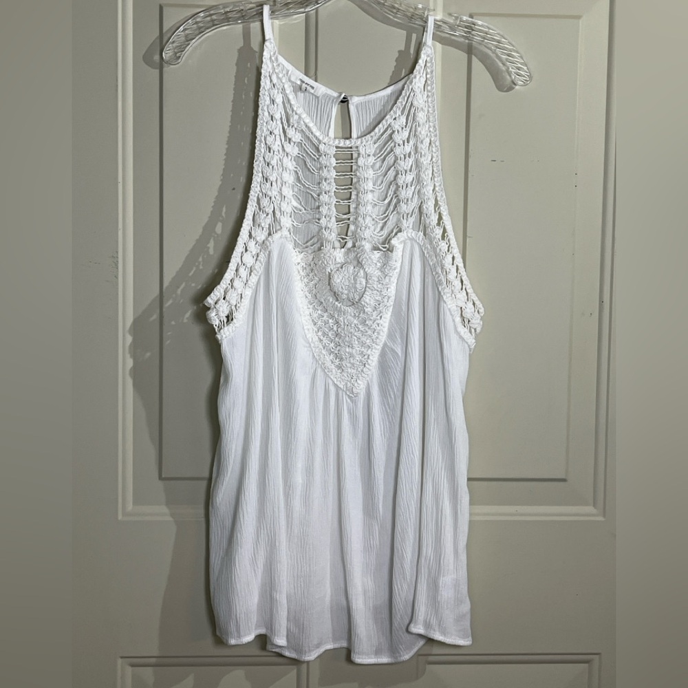 Maurices White Crochet Lace Tank Top Size 2 Rayon Cotton Summer Boho Festival